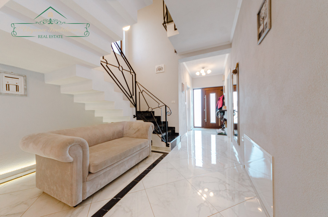 big__65edcc4509fdb-6