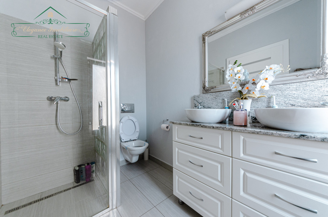 big__65edcc7c2fbae-10