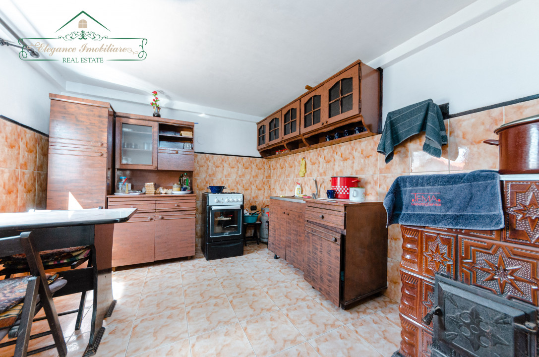 big__65fde02ace028-6