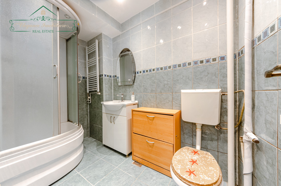 big__67ed1b47050b5-5