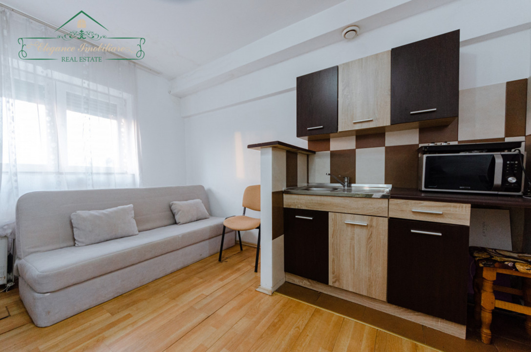 big__6818a0f38742f-1