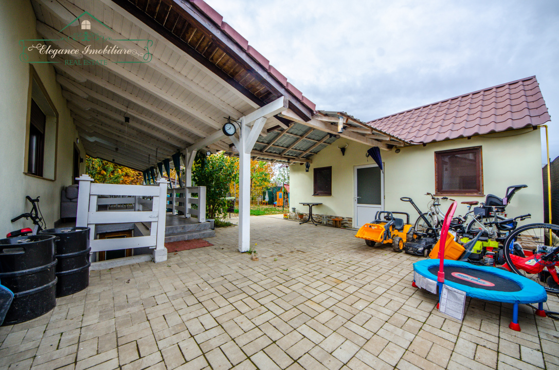 big__68f8f6221cf65-12