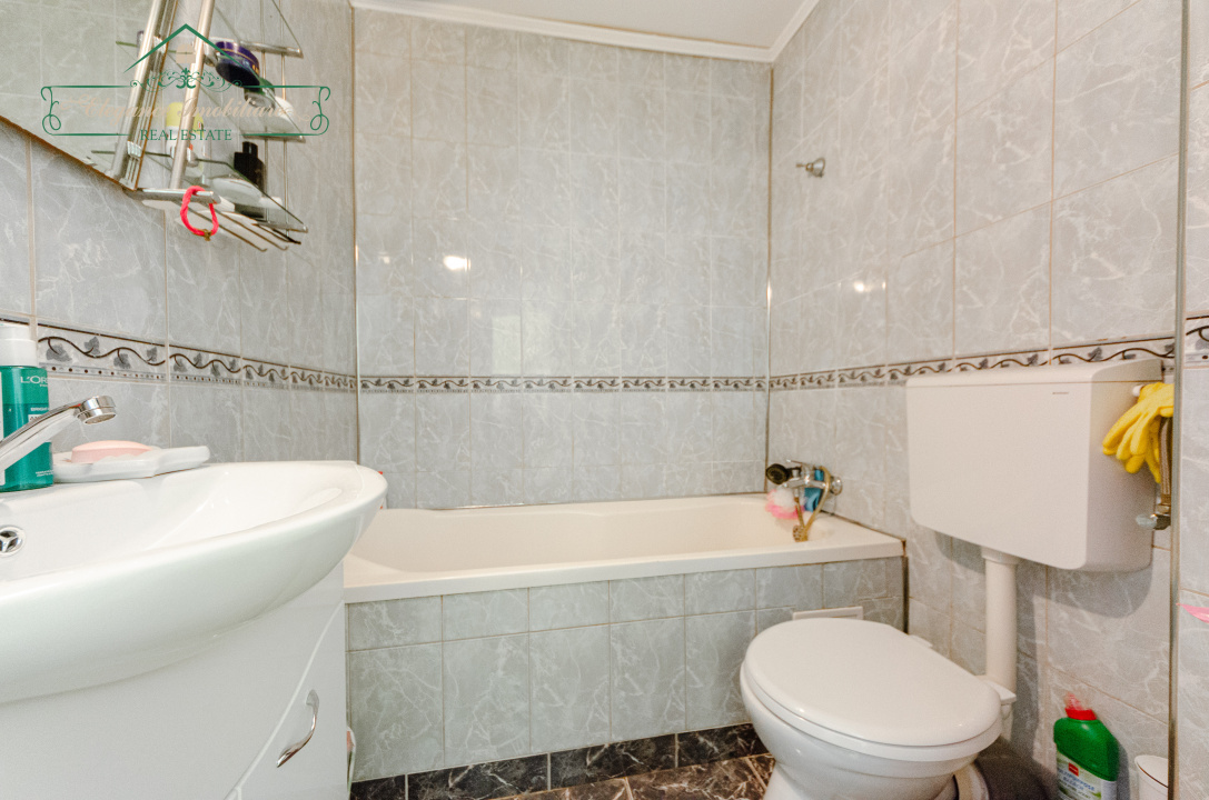 big__6901340519ba3-5