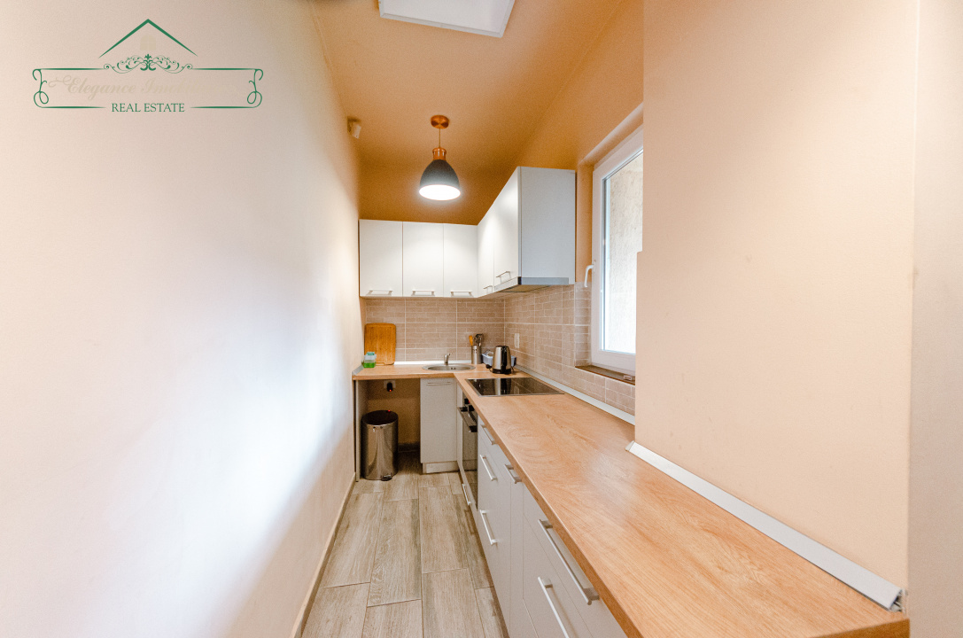 Apartament cu 2 camere la curte comună, zona Parneava, Arad