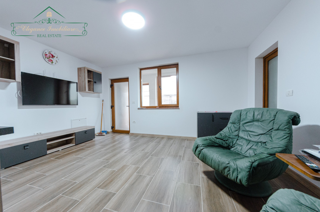Apartament modern la parter, cu panouri fotovoltaice, zona Bujac, Arad