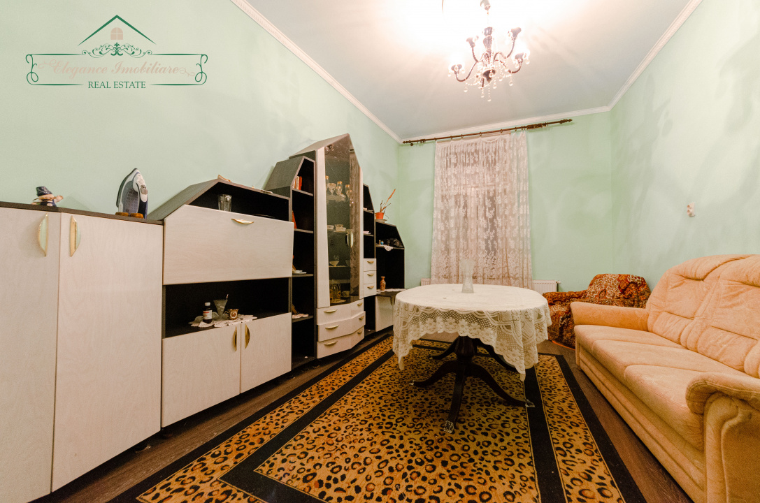 Apartament spațios cu 4 camere și centrală proprie, zona Centrala, Arad
