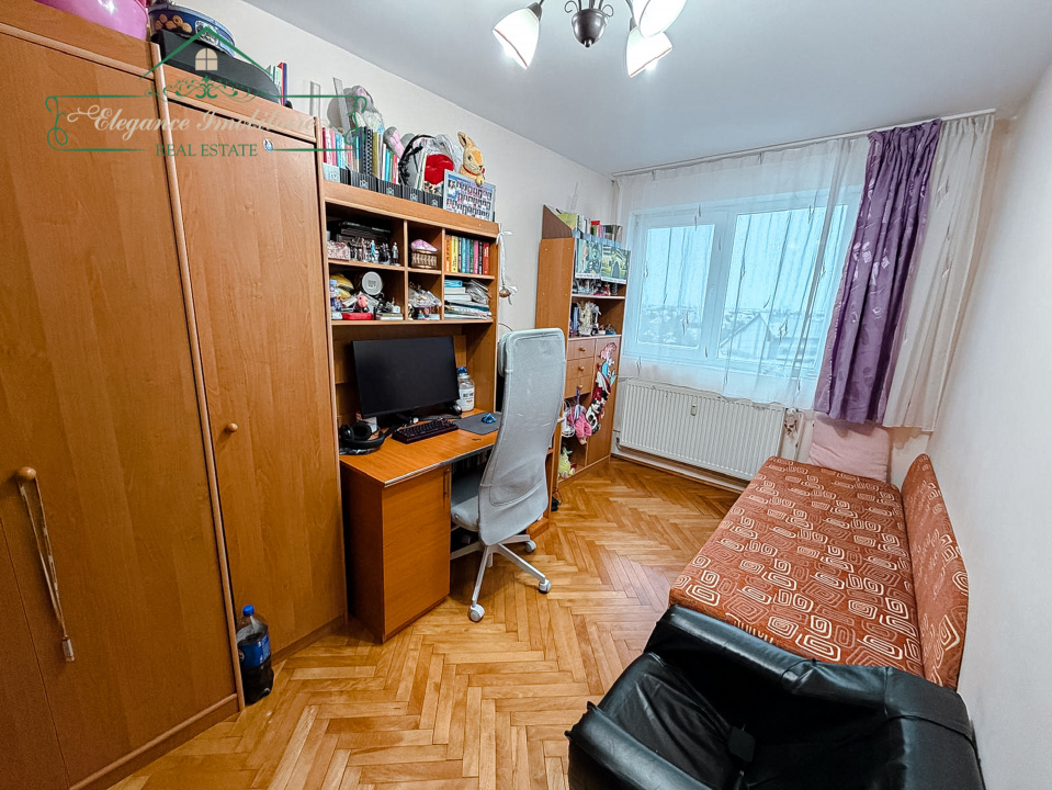 Apartament cu 4 camere,zona Fortuna, Arad