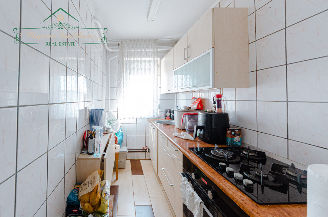 Apartament cu 4 camere,zona Fortuna, Arad