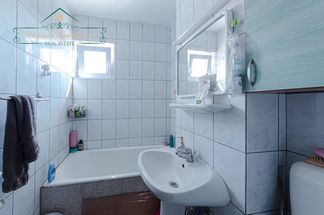 Apartament cu 4 camere,zona Fortuna, Arad