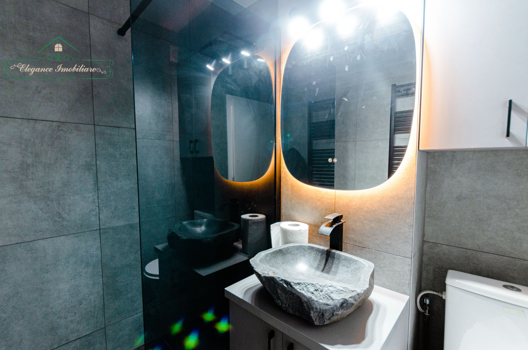 Apartamnet spatios de inchiriat cu 2 camere, zona 300 Micalaca , Arad