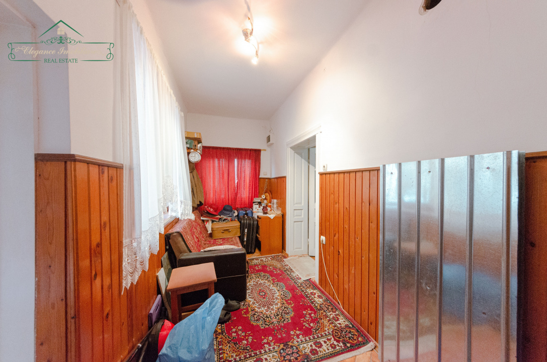 Casă cu 3 camere și teren de 572 m2, zona Gai, Arad