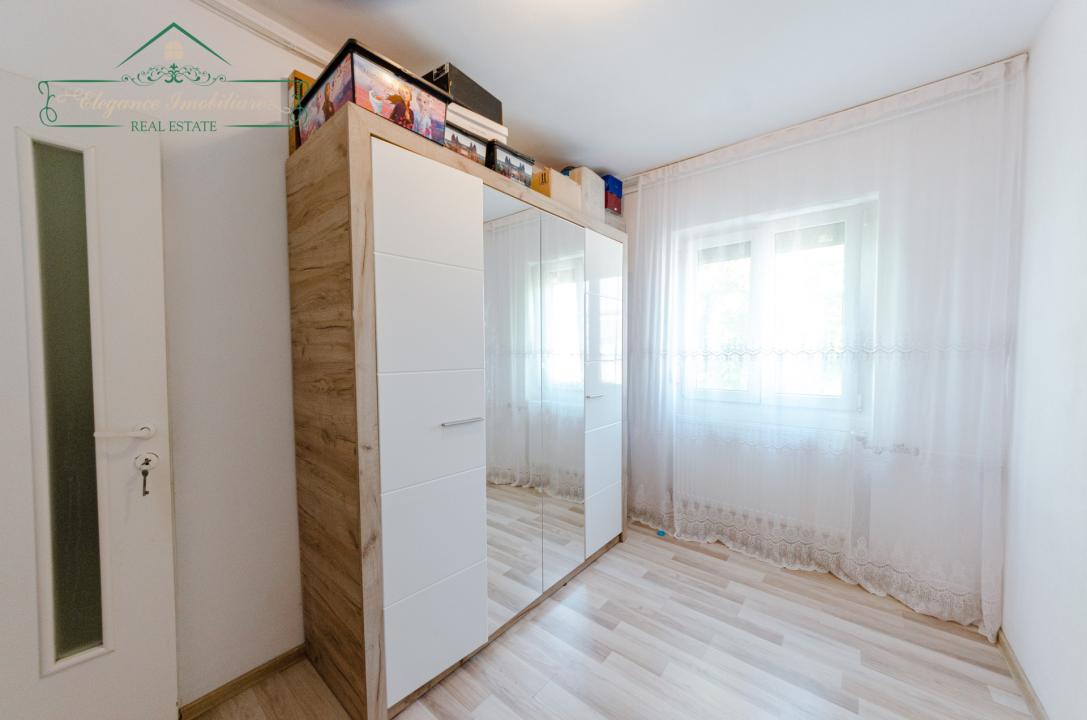 Apartament cu 3 camere, zona Piata Mica, Arad