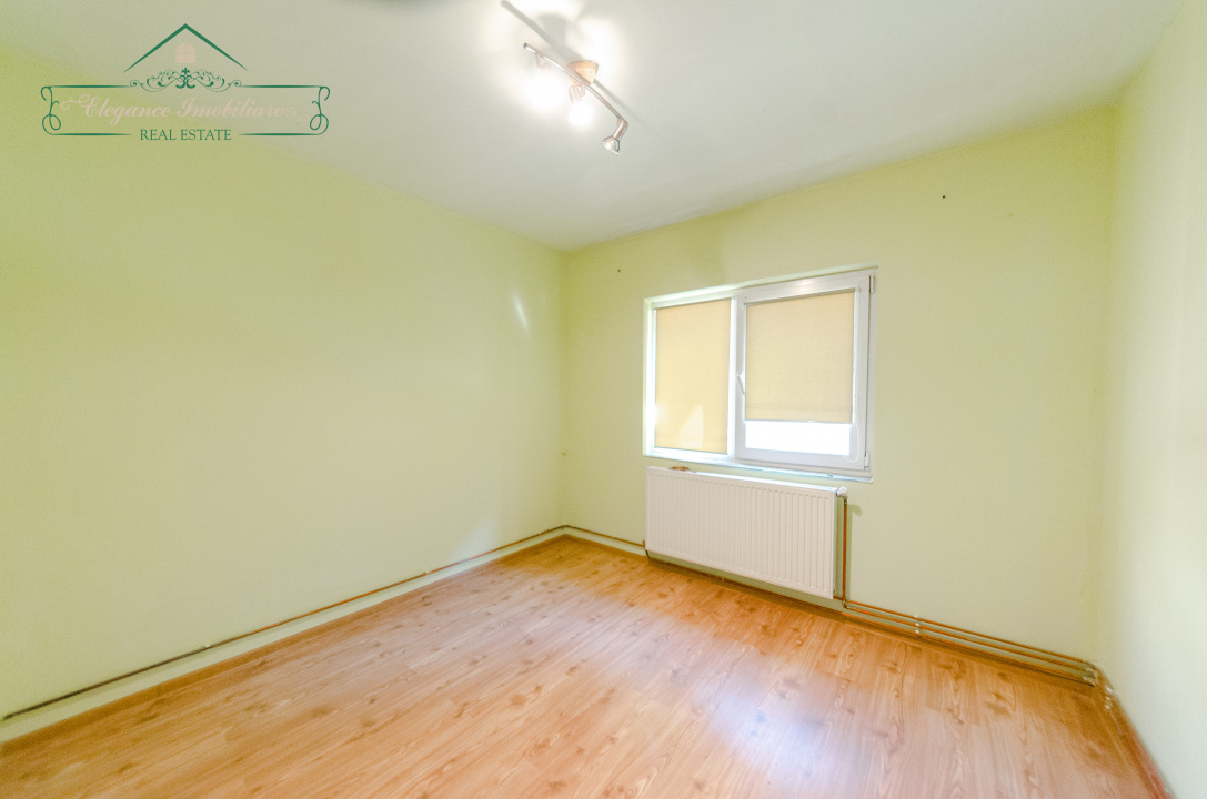 Apartament 3 camere cu centrala proprie, zona 100 Micalaca, Arad