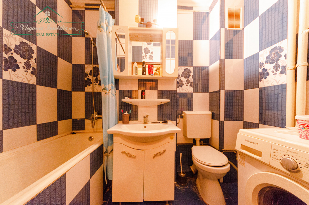 Apartament decomandat cu 2 camere de închiriat, zona Calea Romanilor, Arad