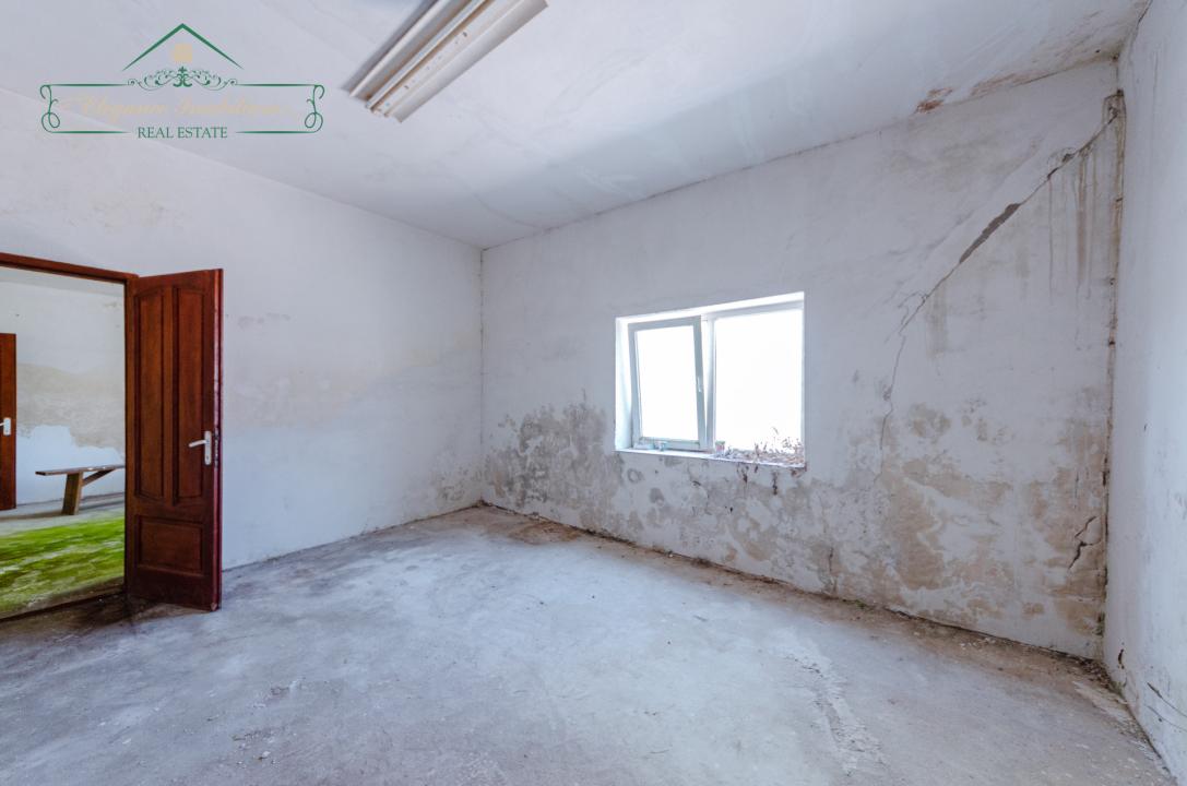 Oportunitate de Investiție – Teren 143 mp + Construcție, zona Centrala, Arad
