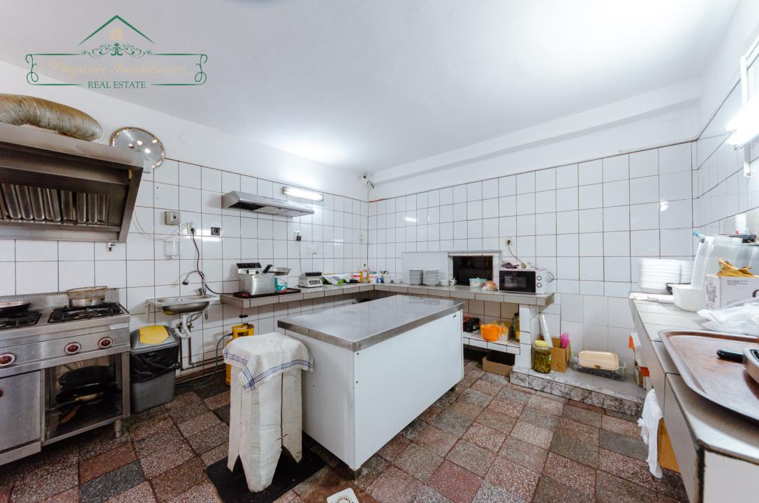 Spațiu HORECA 865 mp, Pensiune, Restaurant & Anexe, Lipova, Arad