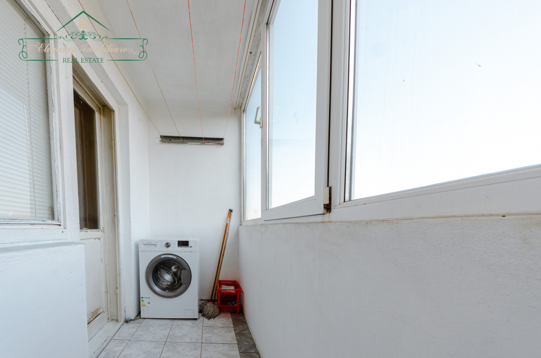 Apartament cu 3 camere, zona Fortuna, Arad
