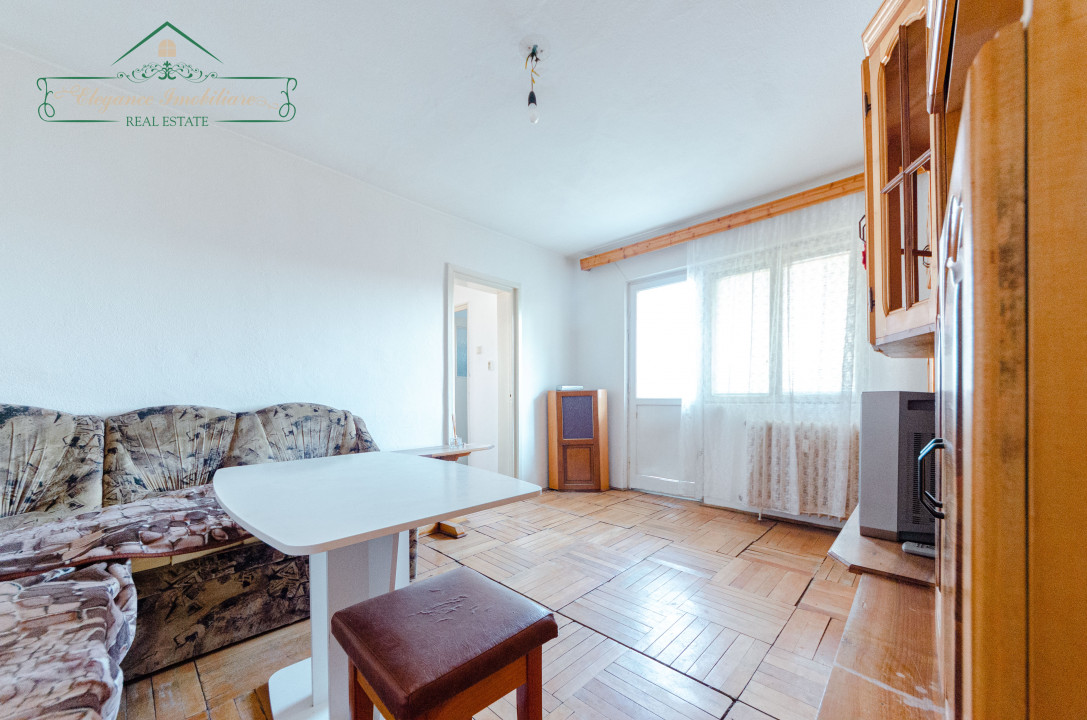 Apartament cu 3 camere, zona Fortuna, Arad