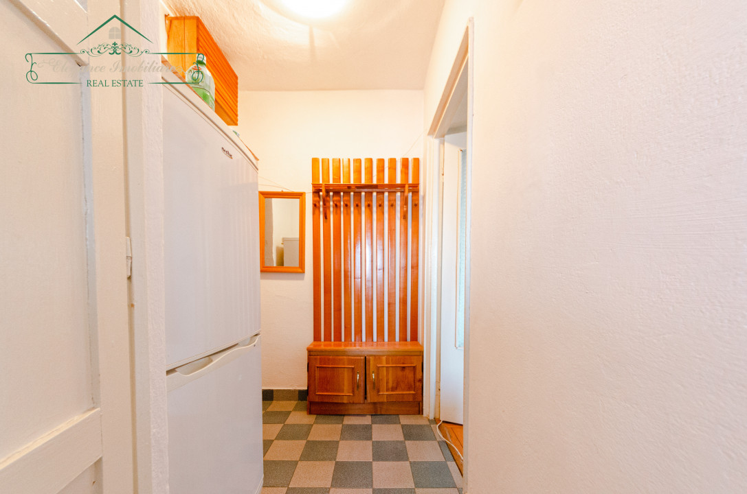 Apartament cu 3 camere, zona Fortuna, Arad