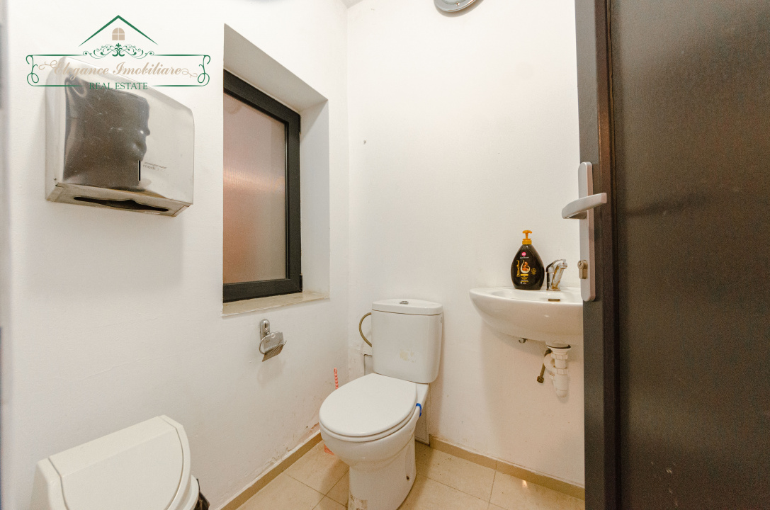 Spațiu Comercial/Showroom 380 mp utili, Terasă 75 mp, Zona Aradul Nou, Arad