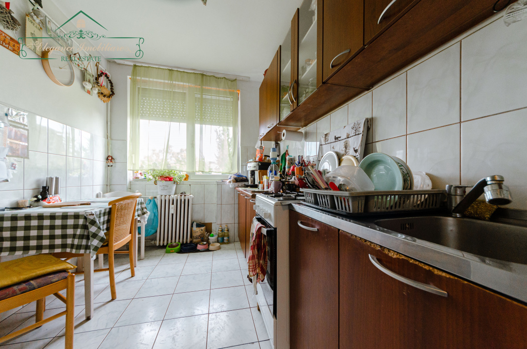 Apartament cu 2 camere, zona Podgoria, Arad