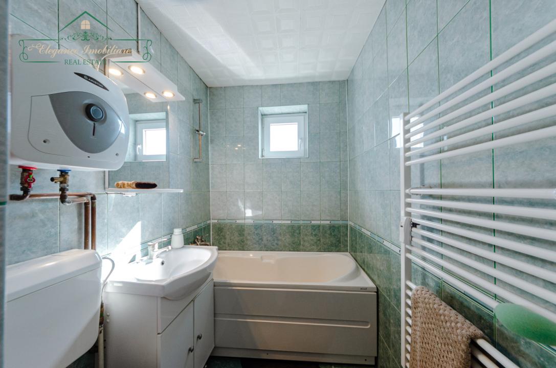 Apartament cu 3 camere, zona Fortuna, Arad